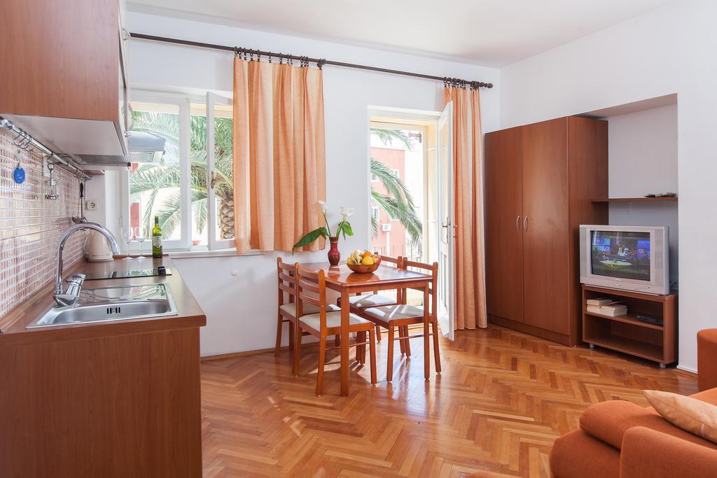 Apartments Potts Point Makarska Oda fotoğraf